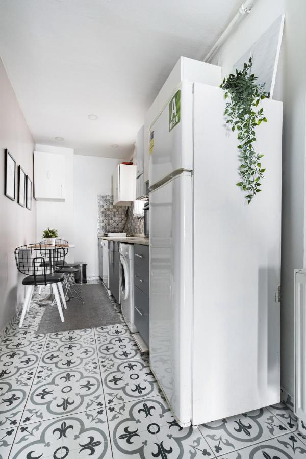 Central Flat W Sea View And Near Galata Tower Appartement Istanboel Buitenkant foto