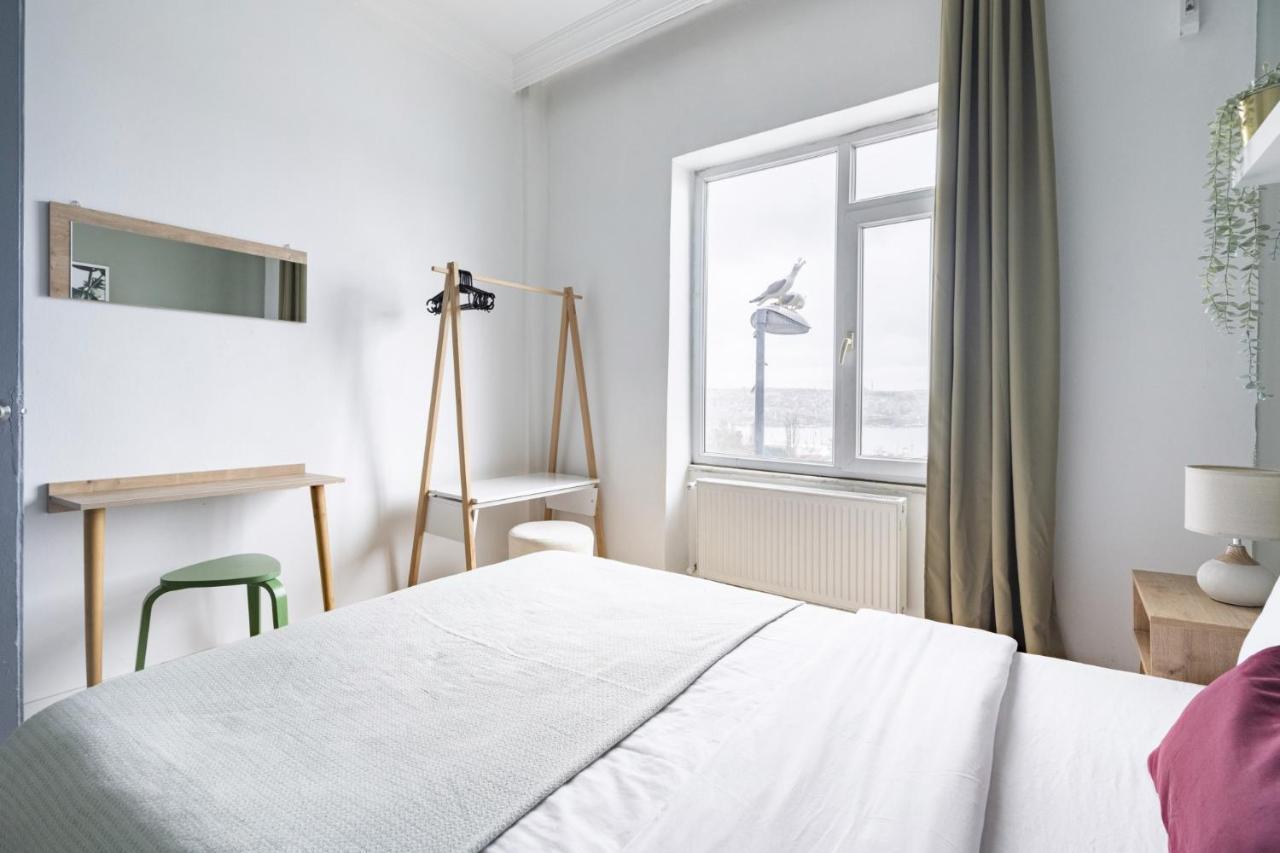 Central Flat W Sea View And Near Galata Tower Appartement Istanboel Buitenkant foto